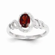 10k White Gold Garnet Diamond Ring