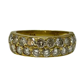 18K Gold Ring with 20 Diamonds