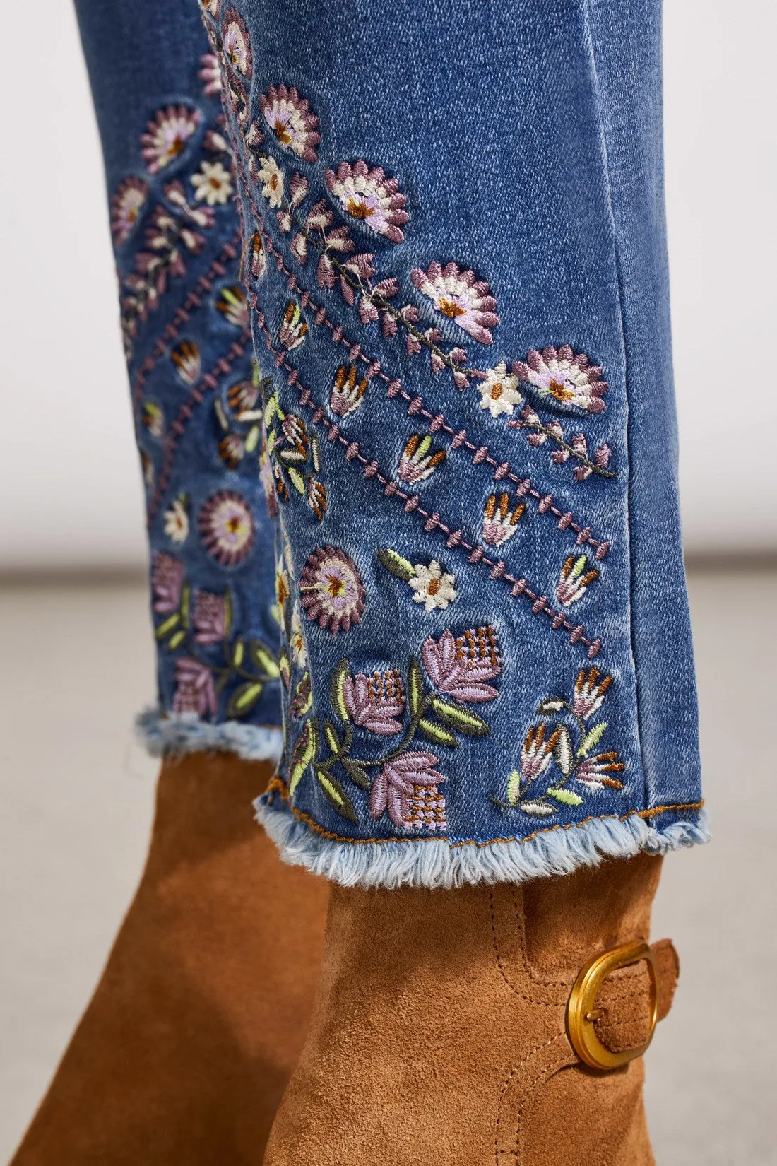 AUDREY PULL-ON SLIM ANKLE JEANS WITH EMBROIDERY-Blue quartz