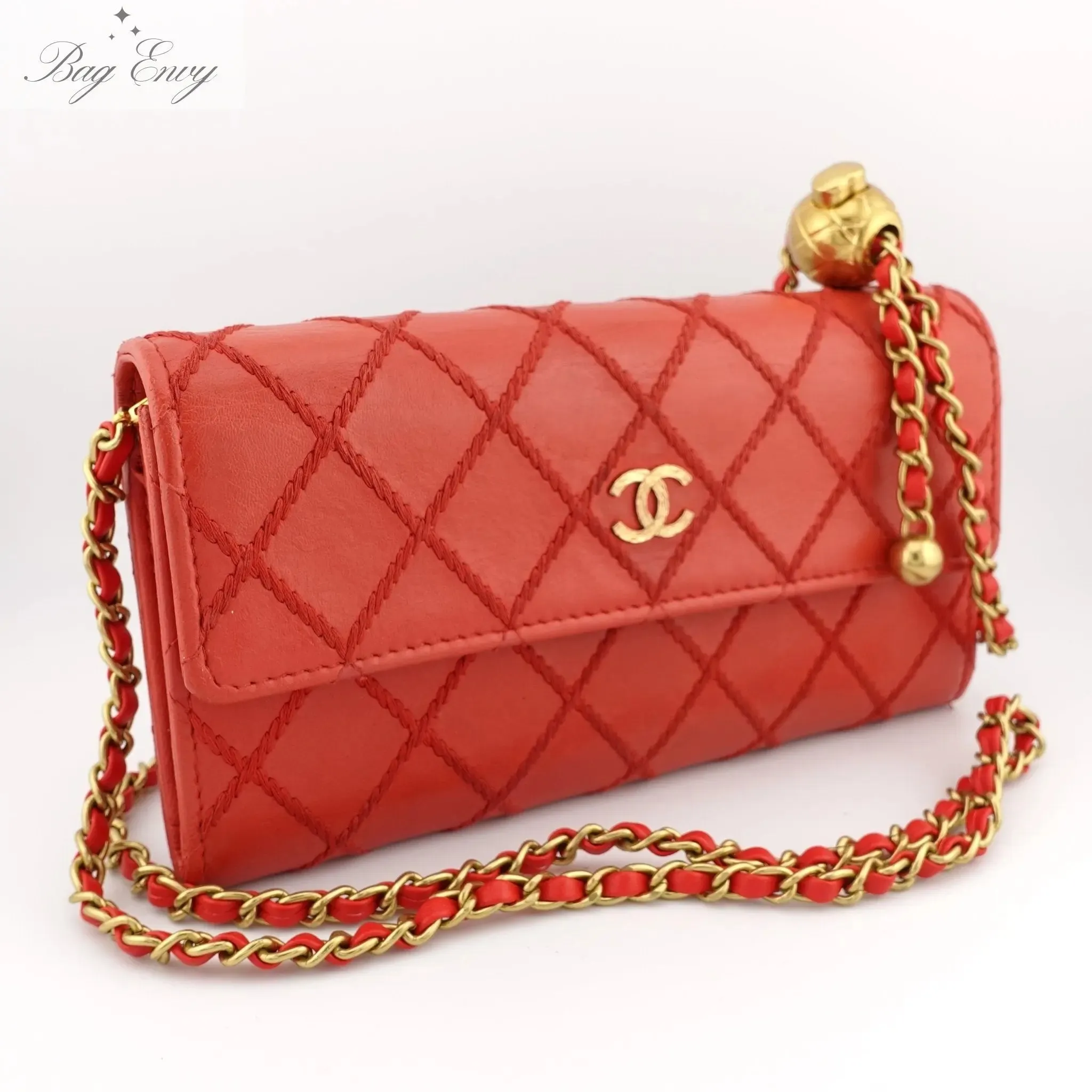 CHANEL Lambskin Diamond Stitch Long Flap