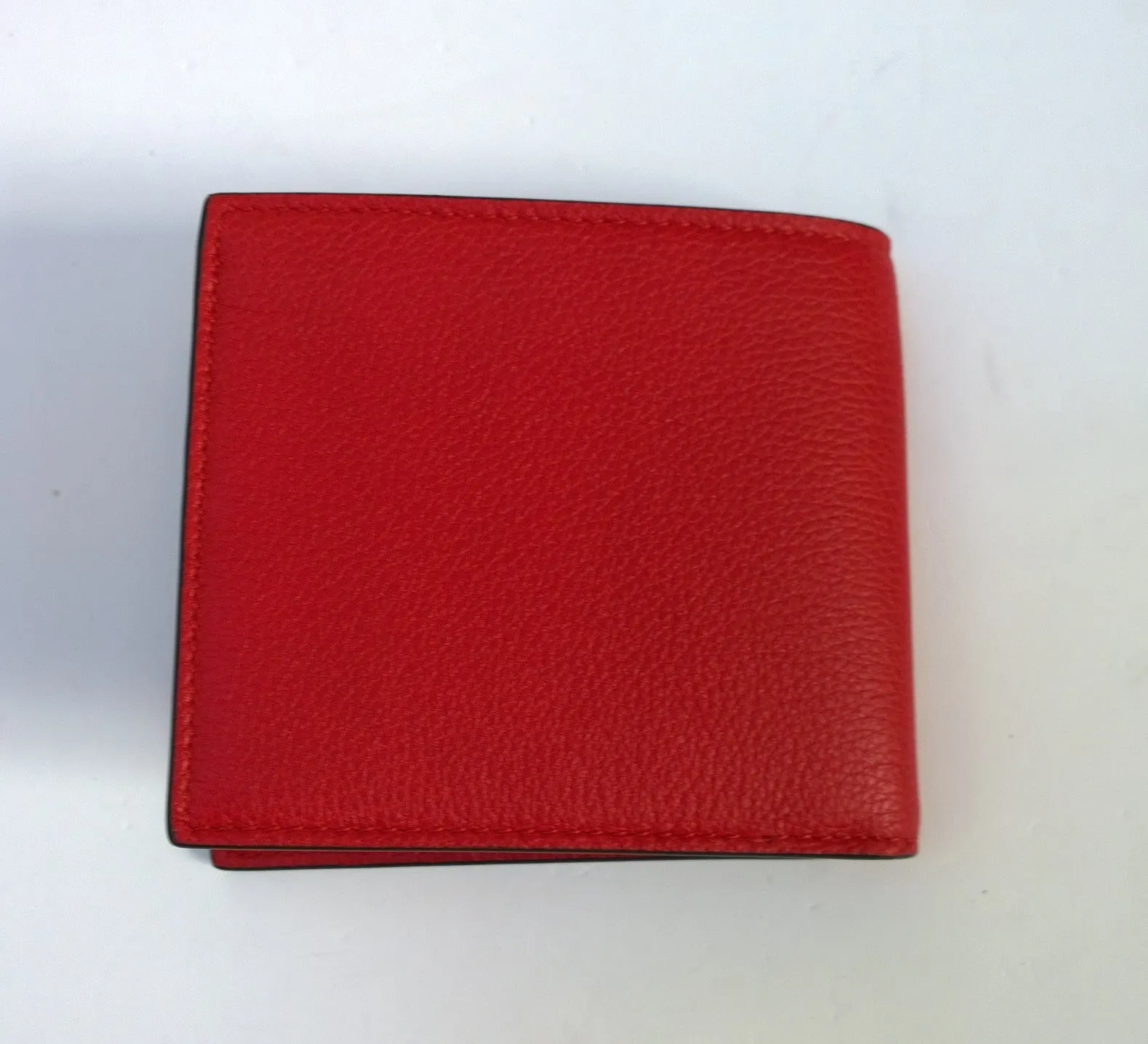 Gucci Wallet in Red Textured Leather with Printed GG Logo