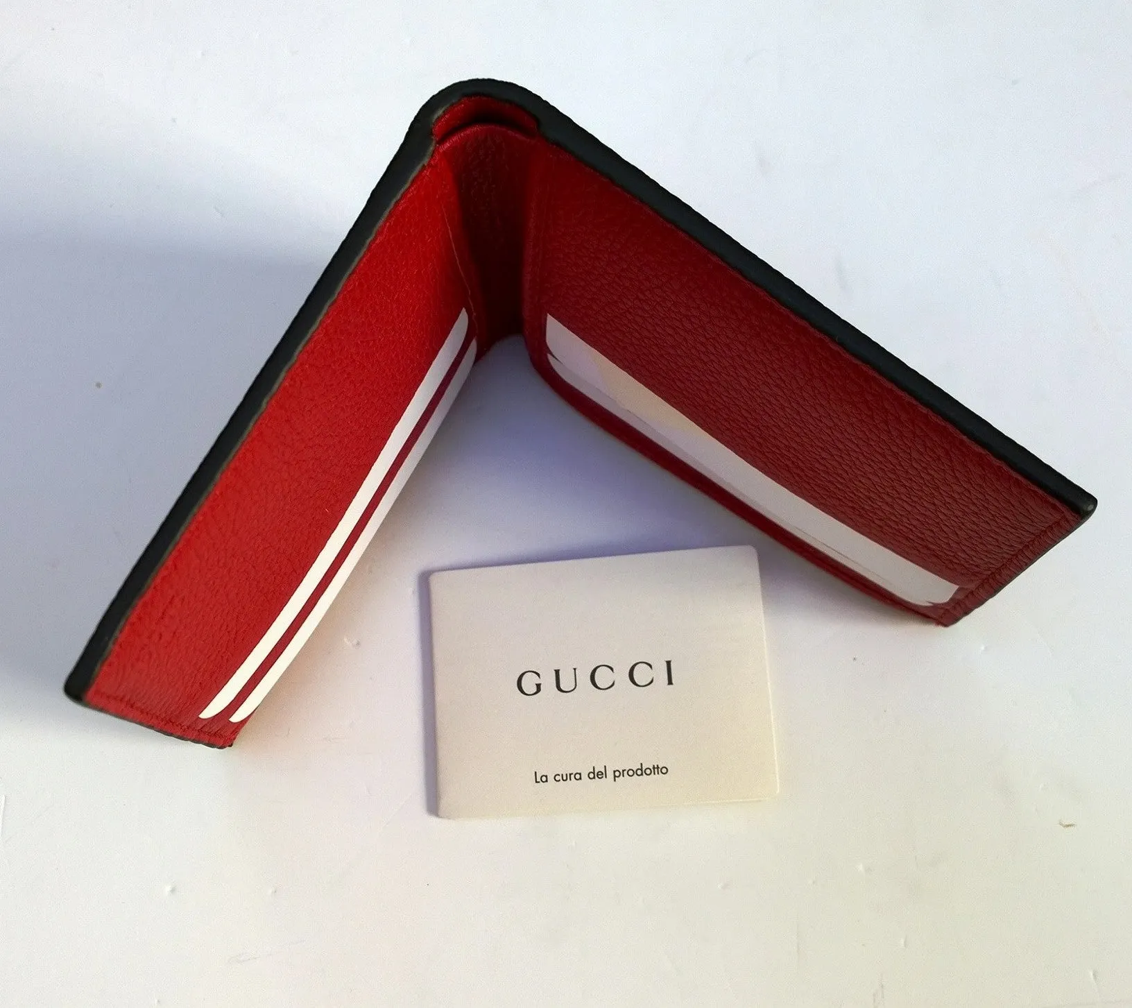 Gucci Wallet in Red Textured Leather with Printed GG Logo