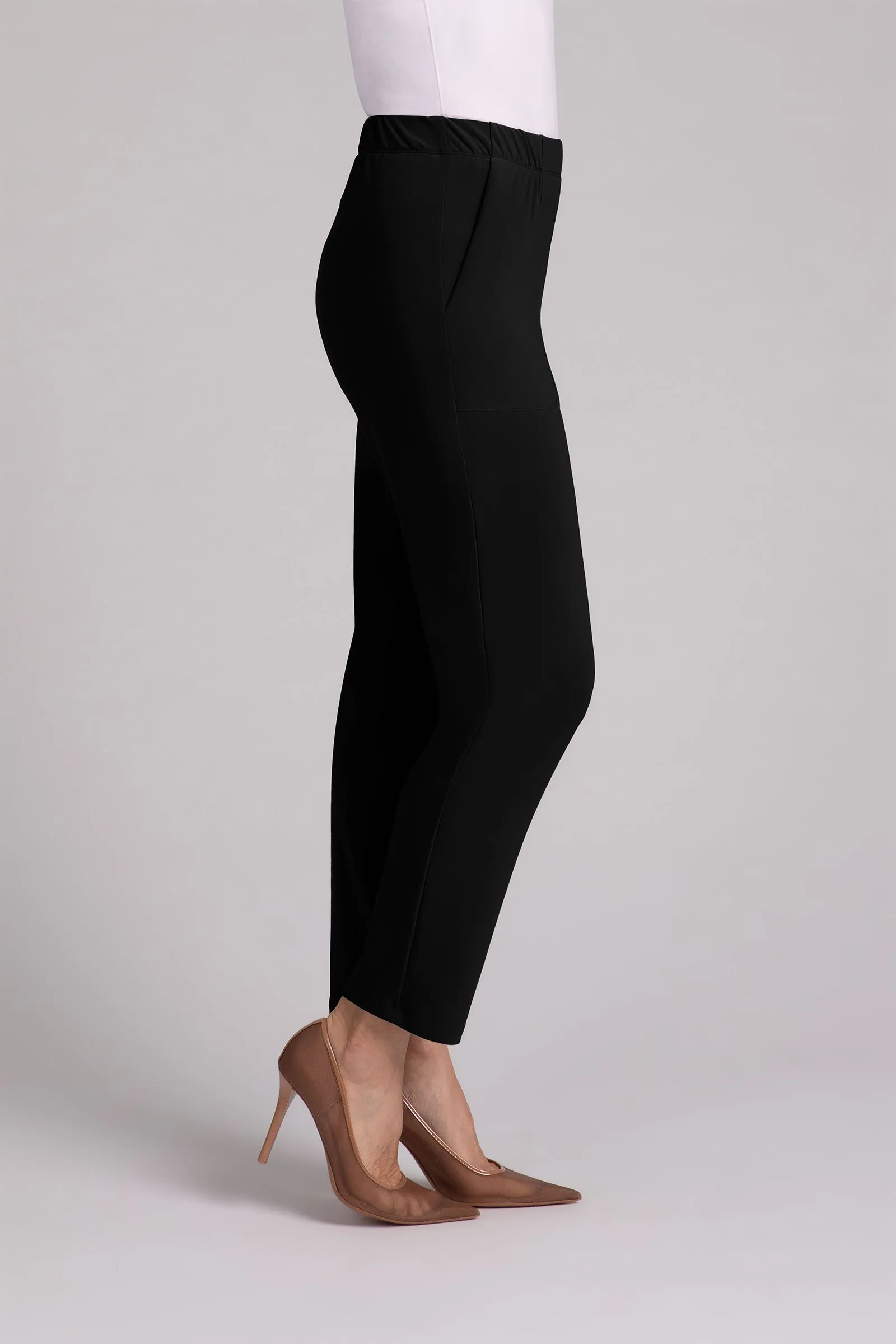 Ponte Easy Pull On Ankle Pant | Black