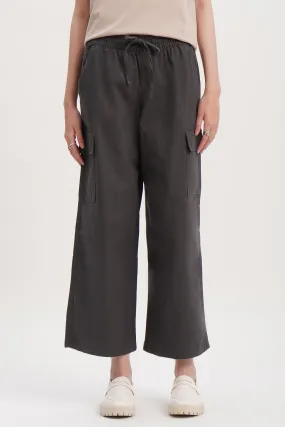 Pull-On Straight Fit Cargo Trousers