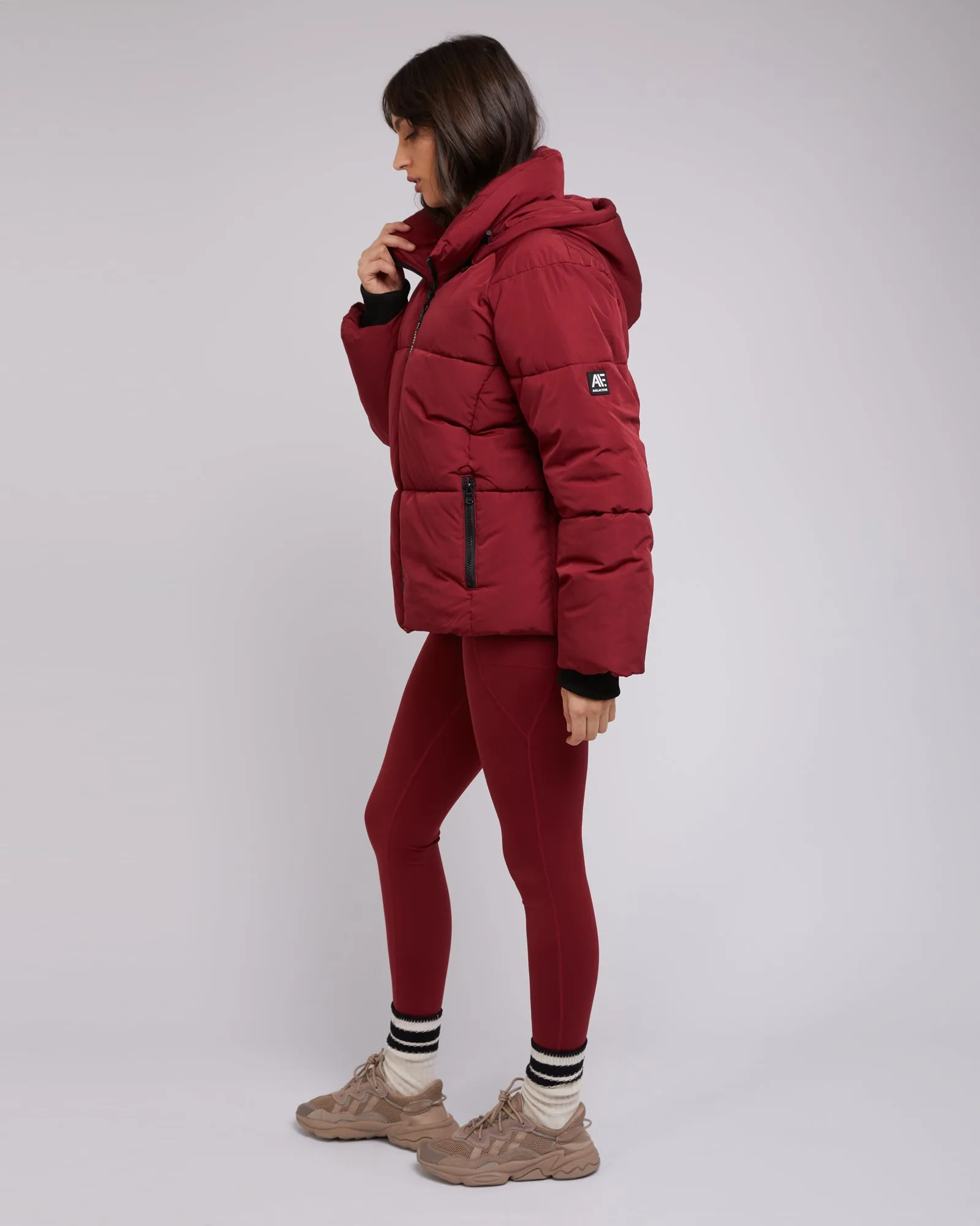 Remi Luxe Puffer Port