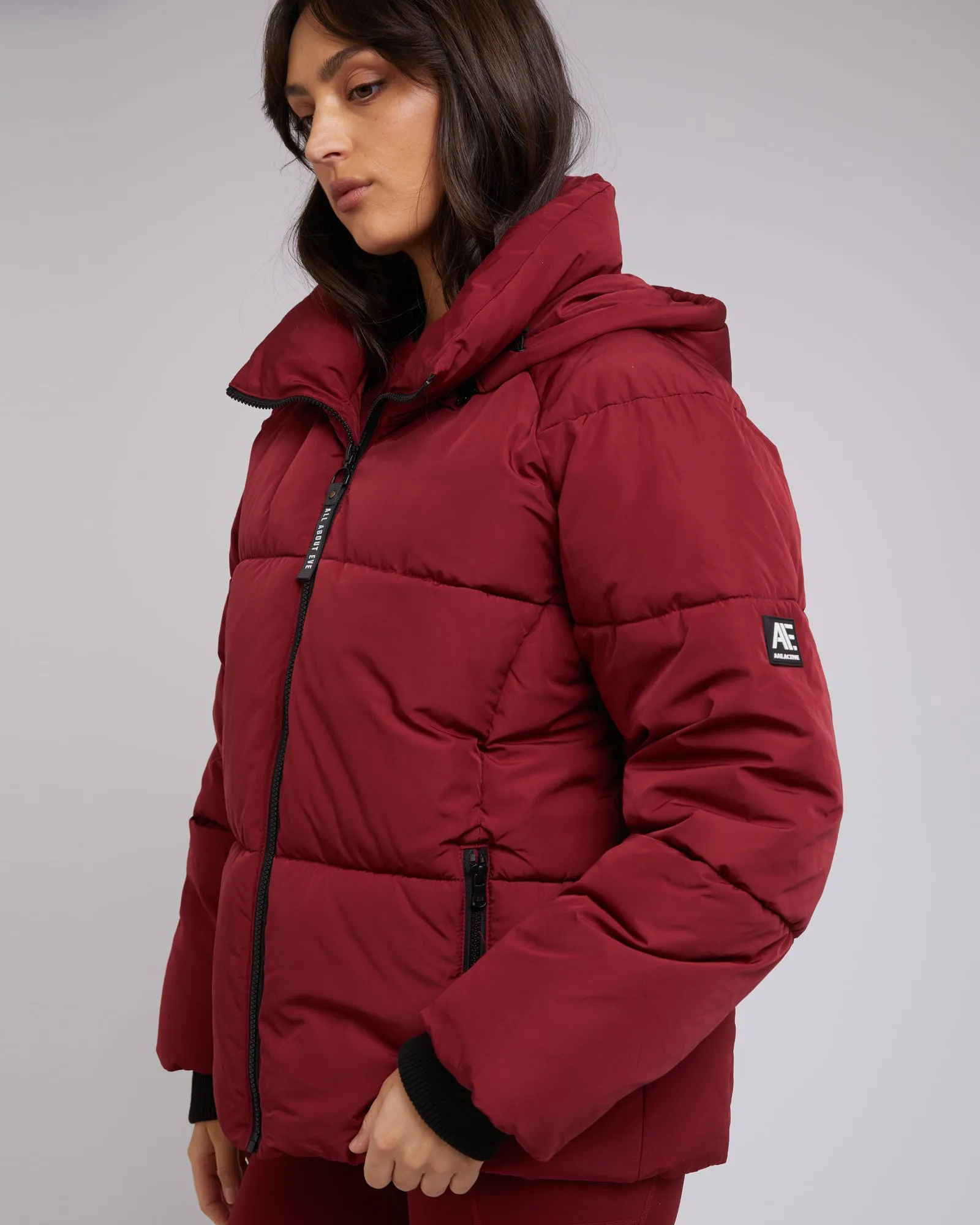 Remi Luxe Puffer Port