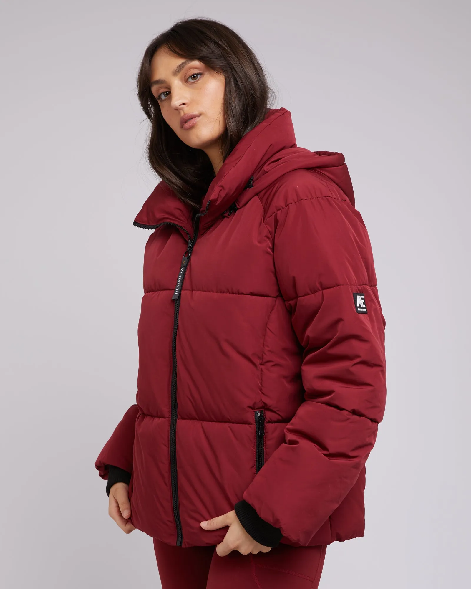 Remi Luxe Puffer Port