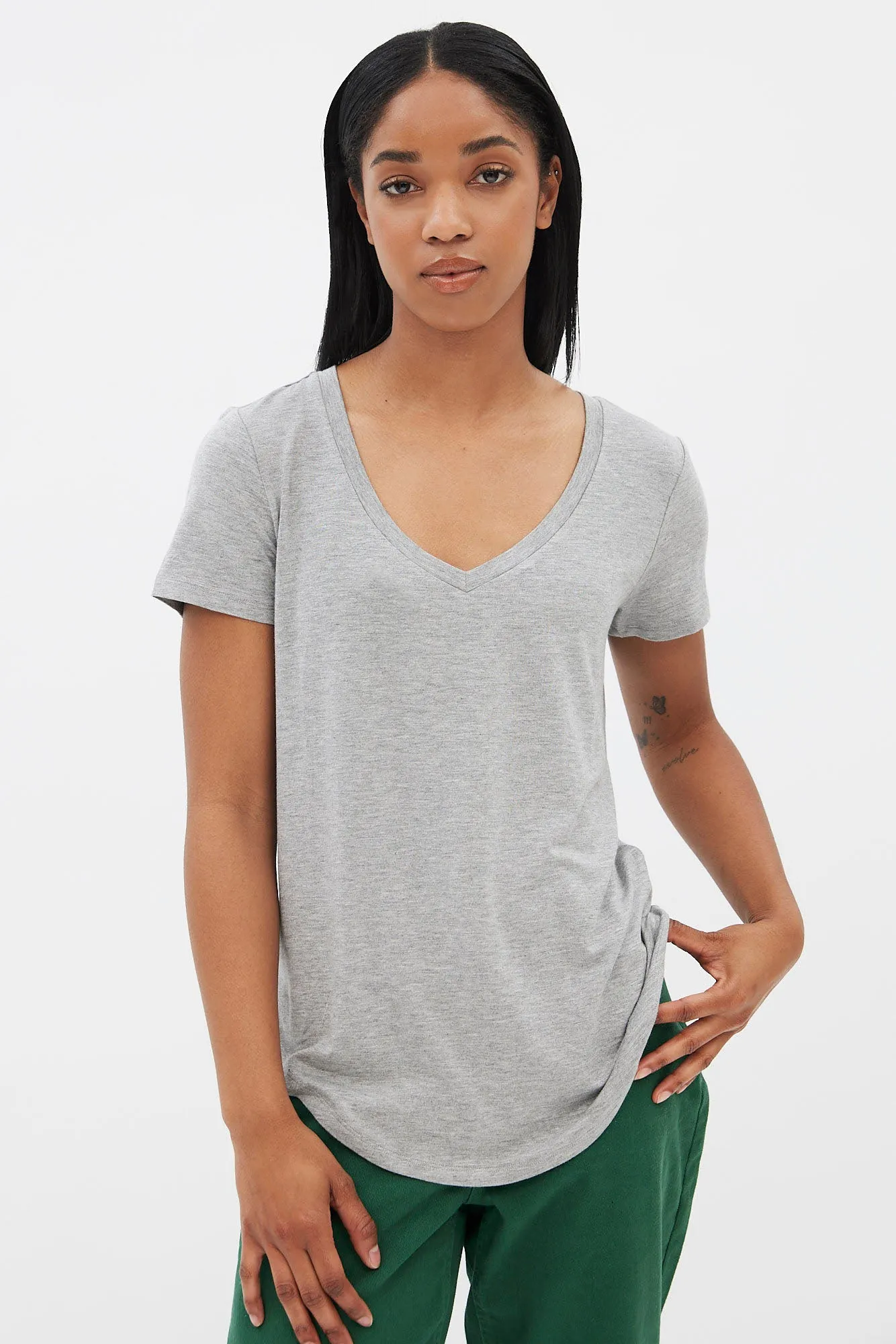 Short Sleeve V-Neck Relaxed Tee